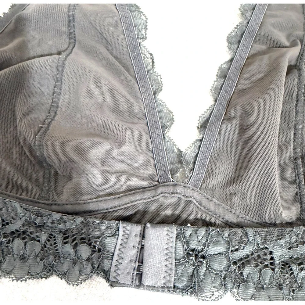 Free People Intimately Free Women's Size Medium Gray Lace Halter Bralette